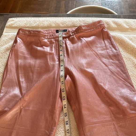 BCBGMAXAZRIA Leather Barbie pink shimmer cropped wide pants from Nordstroms - Picture 8 of 12